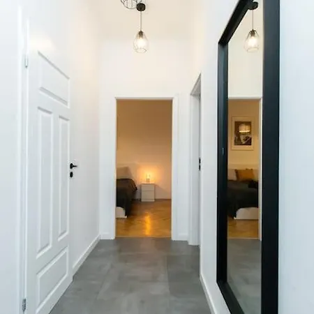 アパート Cozy, Fully Equipped In Mokotow District