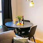 Cozy, Fully Equipped In Mokotow District