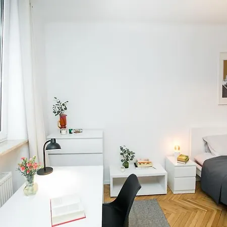 Cozy, Fully Equipped In Mokotow District