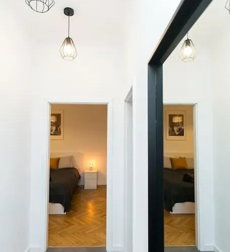 Cozy, Fully Equipped In Mokotow District