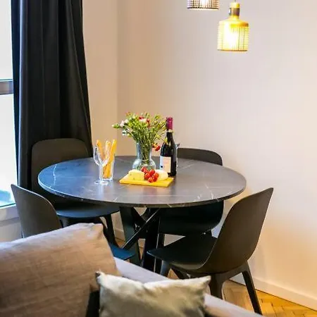 Cozy, Fully Equipped In Mokotow District